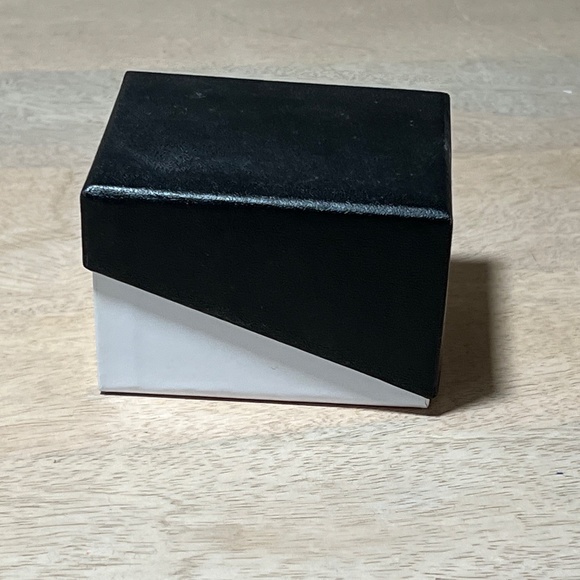 Sears Rose Gold Watch and Bracelet Set - Picture 2 of 3